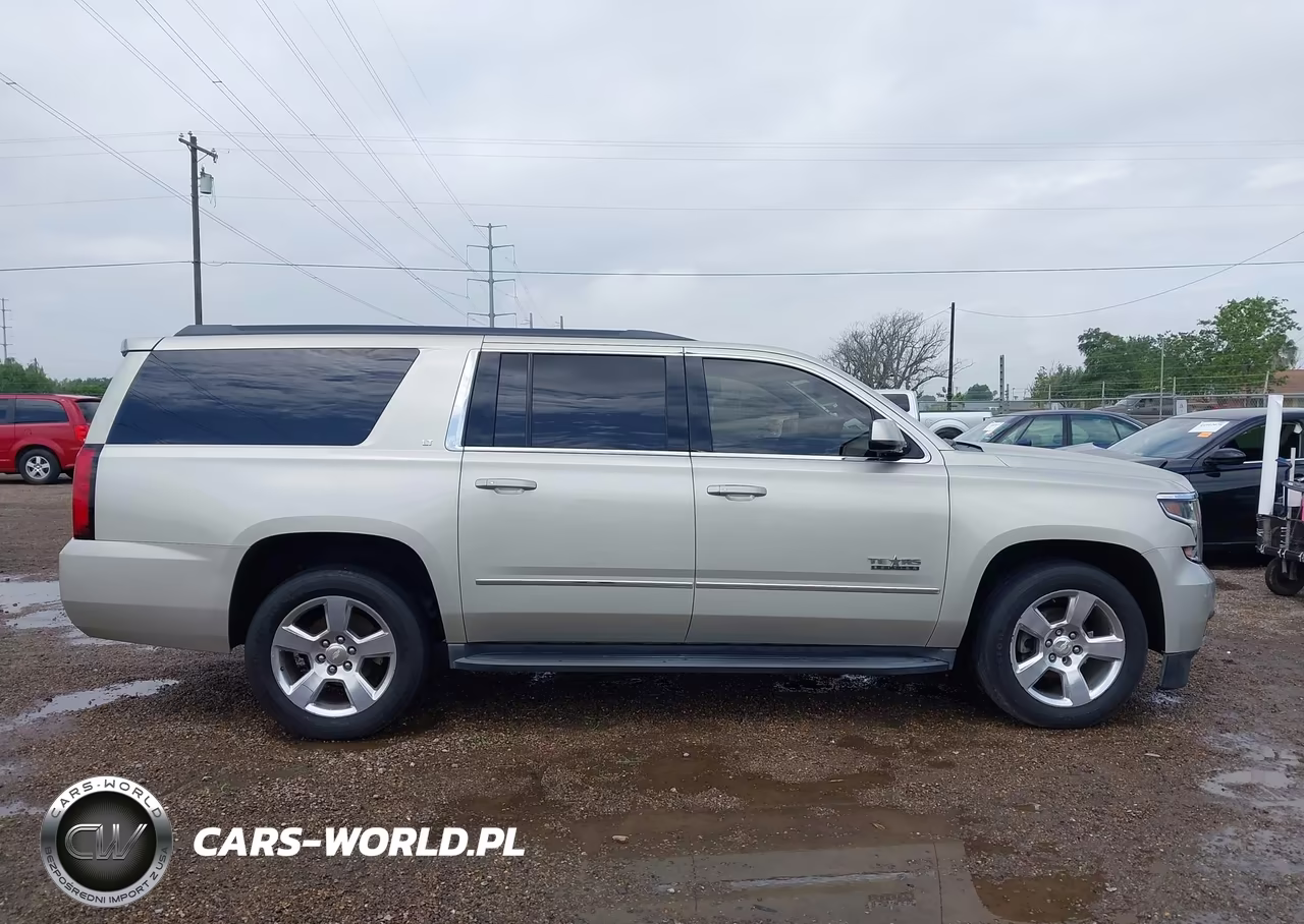2016 Chevrolet Suburban Lt VIN:1GNSCHKC1GR209007 - 13