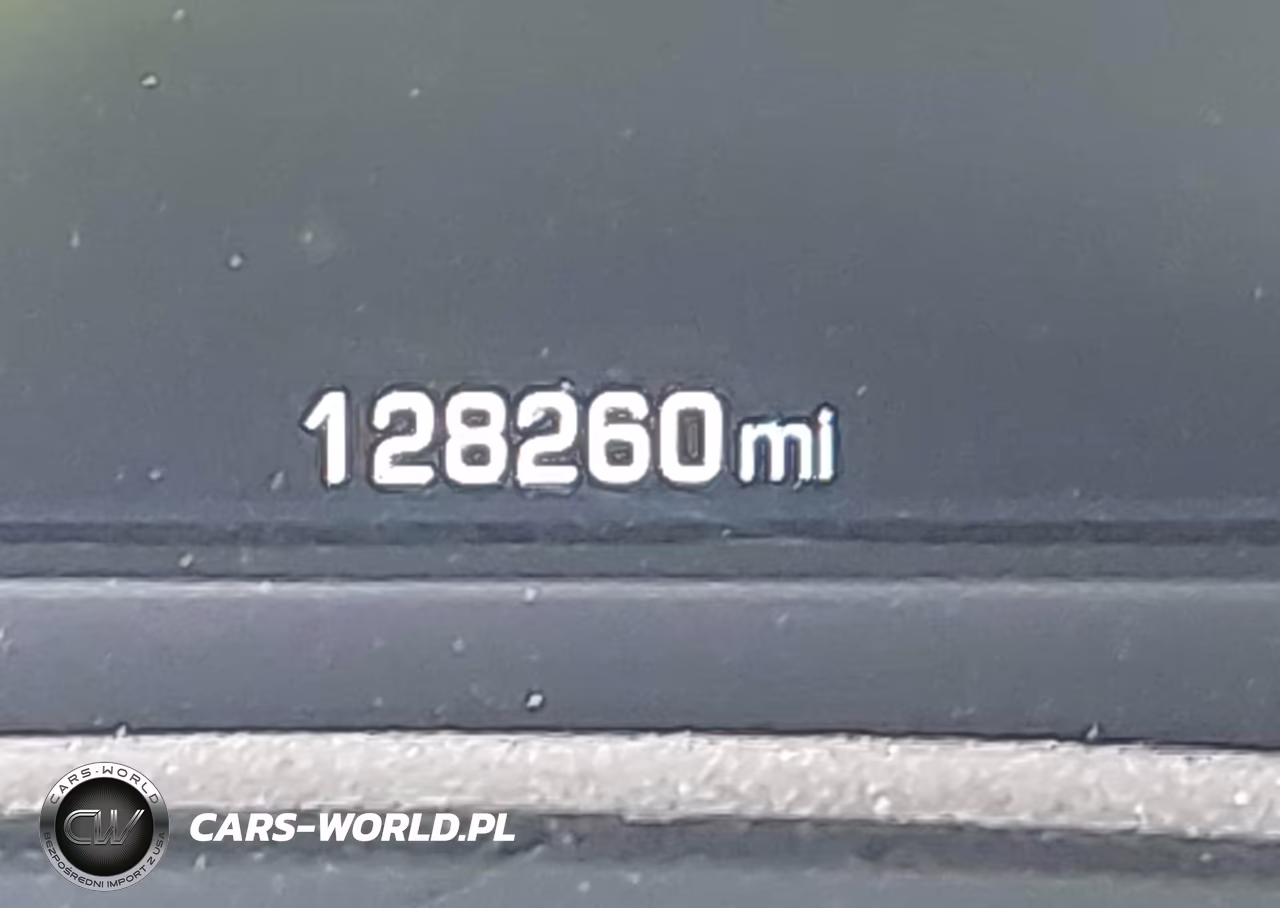 2016 Chevrolet Suburban Lt VIN:1GNSCHKC1GR209007 - 15