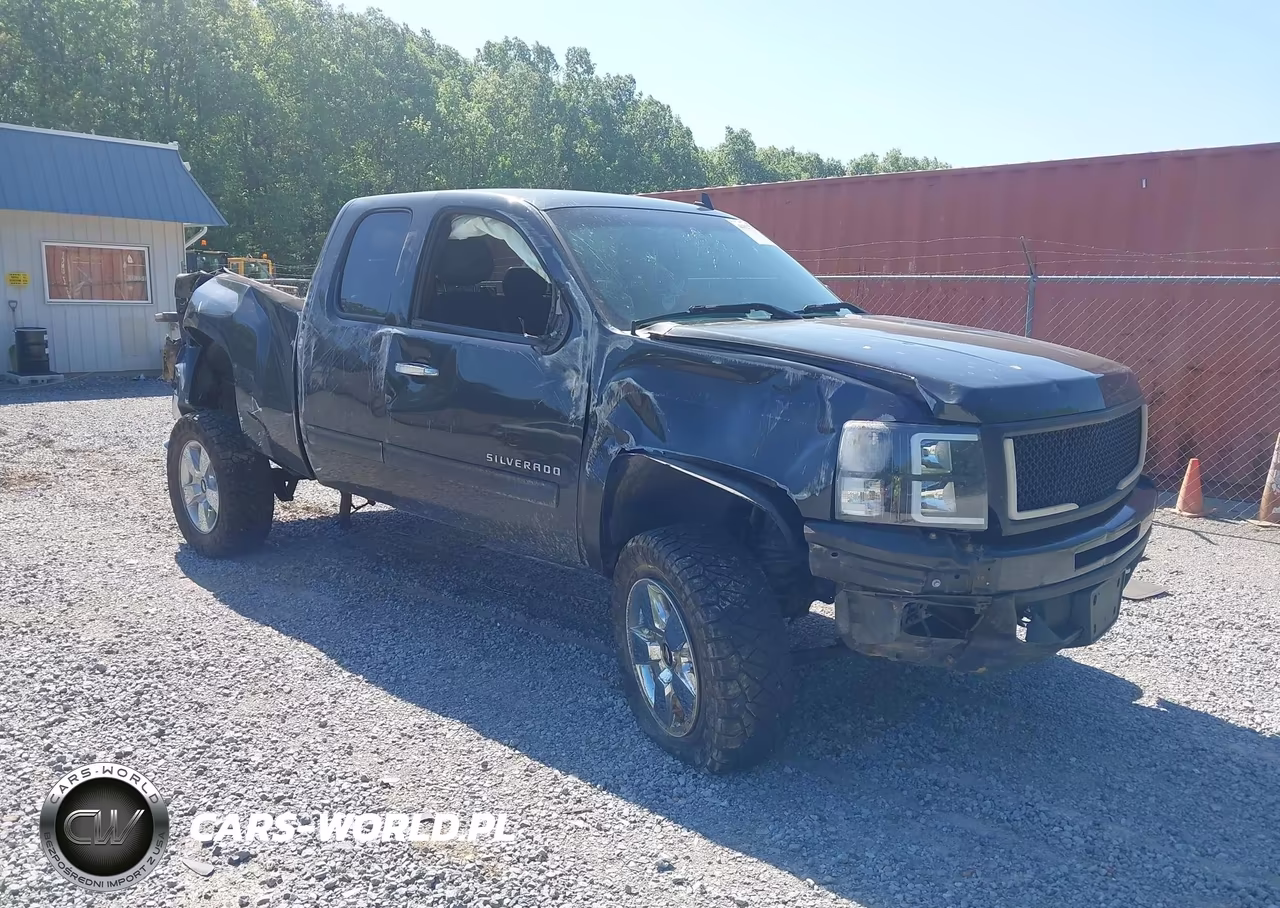 2010 Chevrolet Silverado 1500 Ltz – zdjęcie 1 z 17