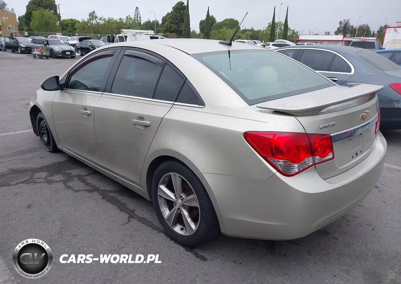 2013 Chevrolet Cruze 2Lt Auto VIN:1G1PE5SB2D7183046 - 3