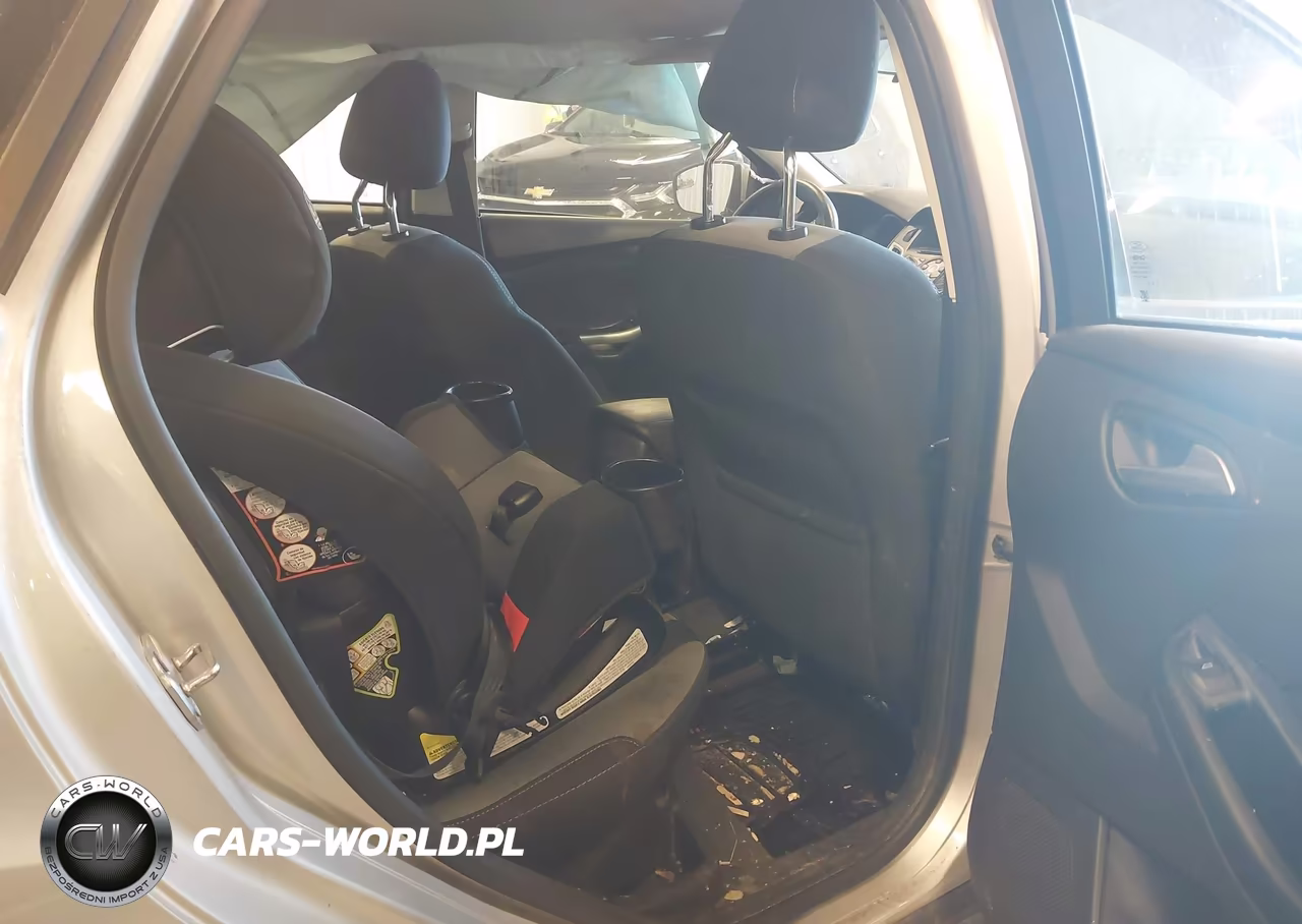 2012 Ford Focus Se VIN:1FAHP3F26CL242650 - 8