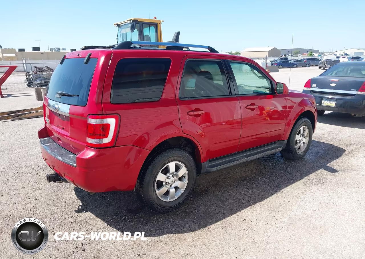 2011 Ford Escape Limited VIN:1FMCU0E76BKB23828 - 4