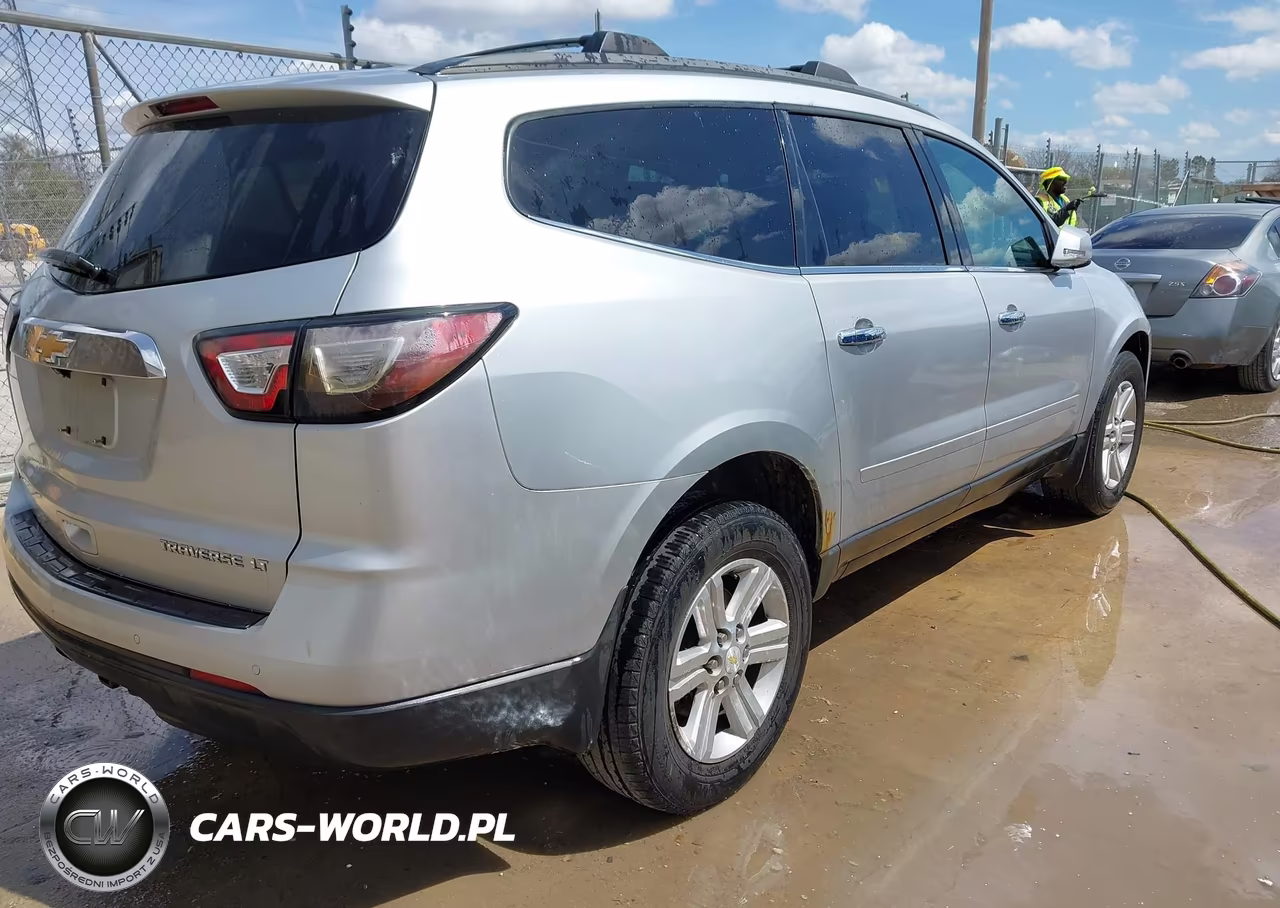 2013 Chevrolet Traverse 1Lt VIN:1GNKVGKD9DJ209392 - 4