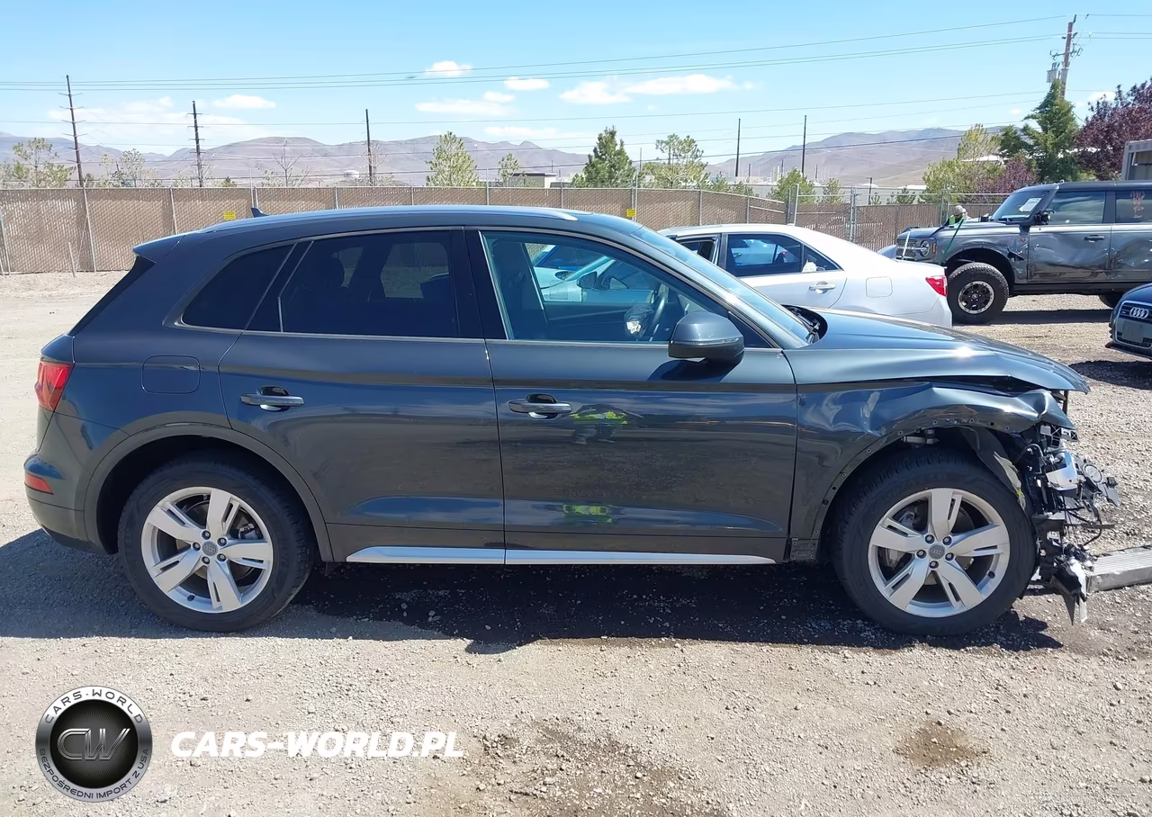 2018 Audi Q5 2.0T Premium-2.0T Tech Premium VIN:WA1ANAFY2J2011963 - 14