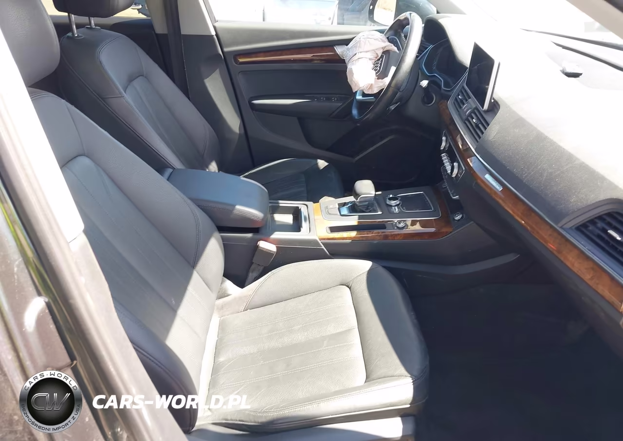2018 Audi Q5 2.0T Premium-2.0T Tech Premium VIN:WA1ANAFY2J2011963 - 5