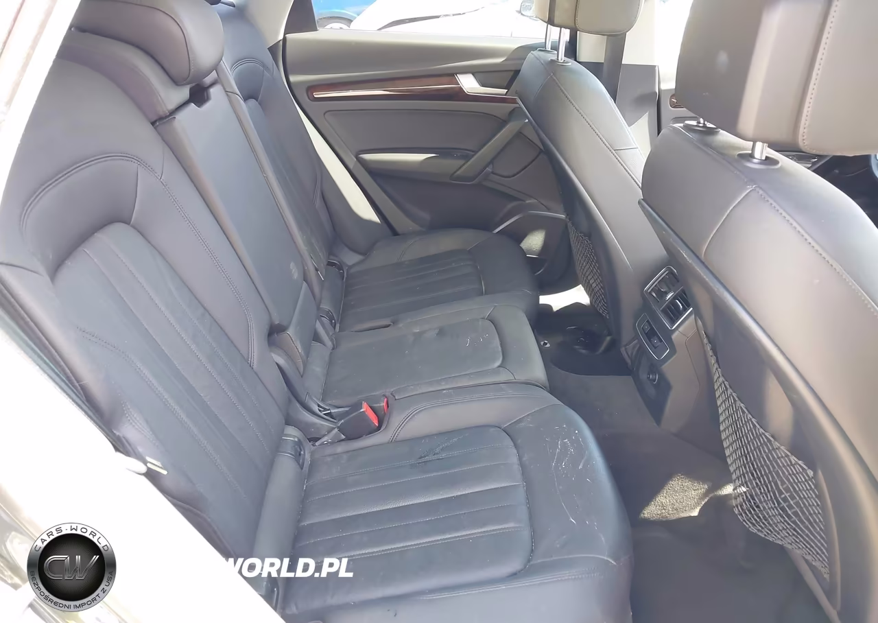 2018 Audi Q5 2.0T Premium-2.0T Tech Premium VIN:WA1ANAFY2J2011963 - 8