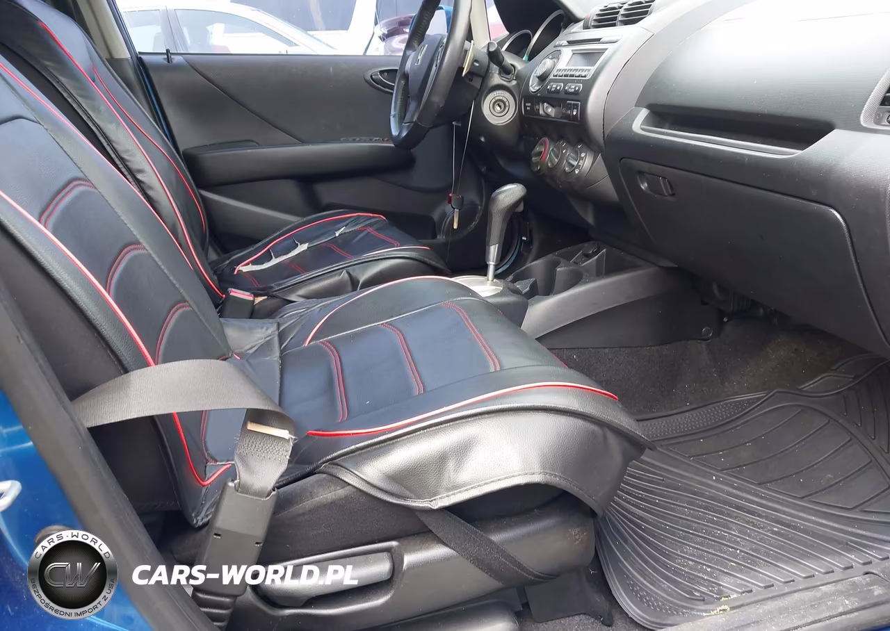 2007 Honda Fit Sport VIN:JHMGD386X7S047708 - 5