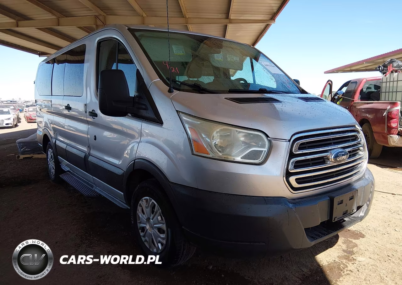2015 Ford Transit-150 Xlt