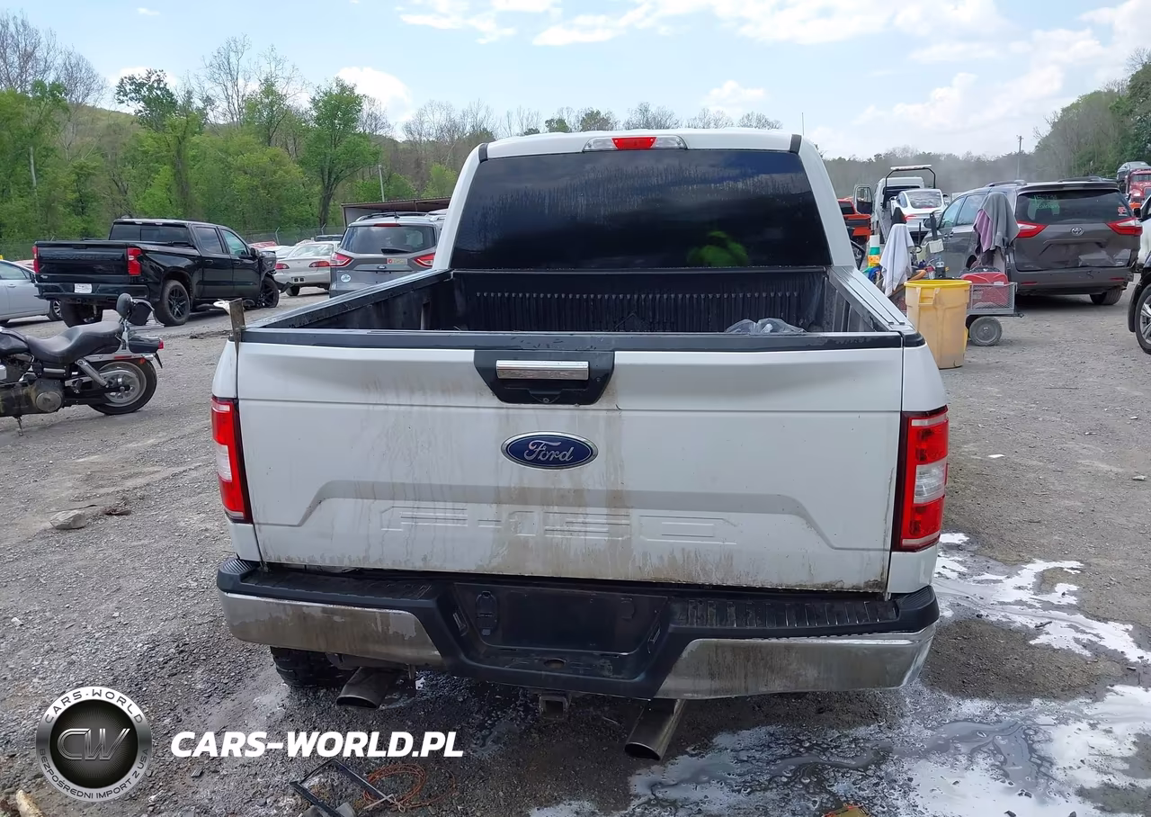 2018 Ford F-150 Xlt VIN:1FTEW1E55JFA02503 - 17