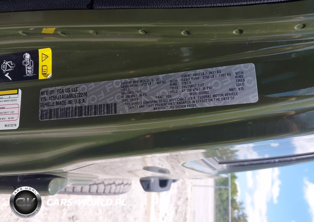 2021 Jeep Gladiator Freedom 4X4 VIN:1C6HJTAG4ML572276 - 9