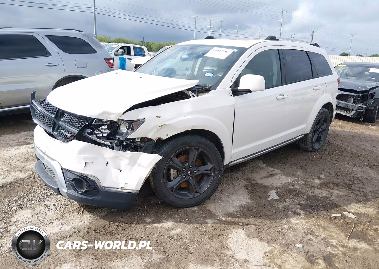 2020 Dodge Journey Crossroad VIN:3C4PDCGB9LT206355 - 2
