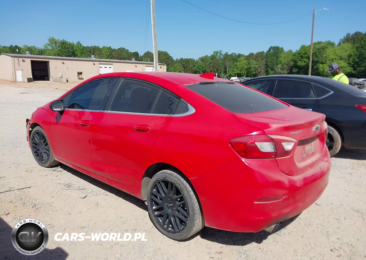 2018 Chevrolet Cruze Lt Auto VIN:1G1BE5SM2J7122867 - 3