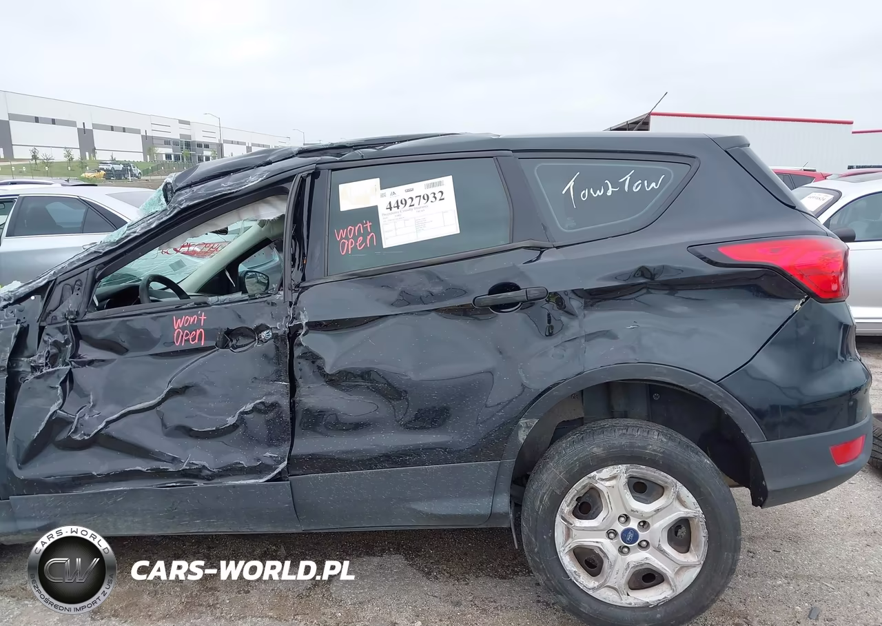 2019 Ford Escape S VIN:1FMCU0F72KUB46638 - 6