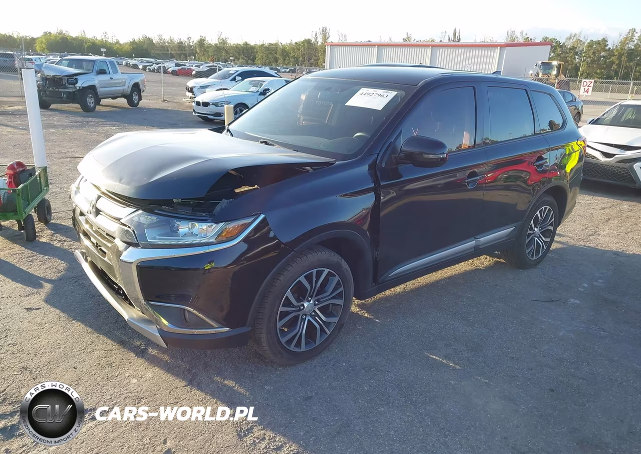 2018 Mitsubishi Outlander Se VIN:JA4AD3A37JZ023477 - 2