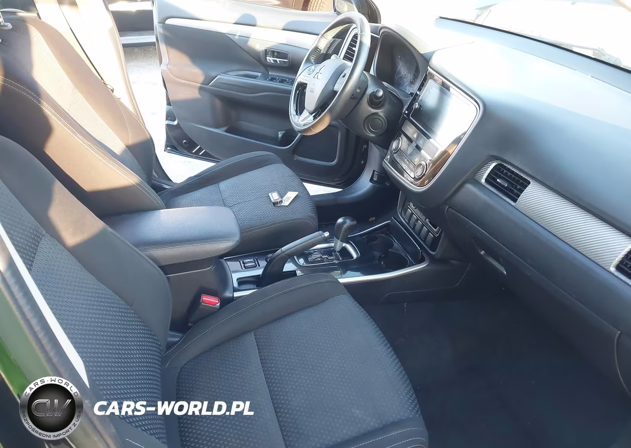 2018 Mitsubishi Outlander Se VIN:JA4AD3A37JZ023477 - 5