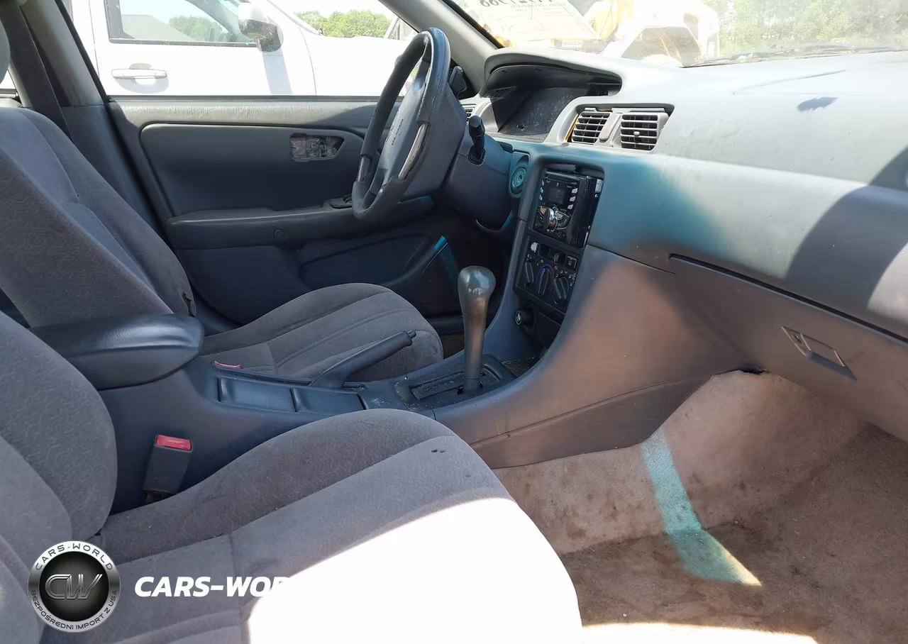 1999 Toyota Camry Le VIN:4T1BG22K4XU914958 - 5