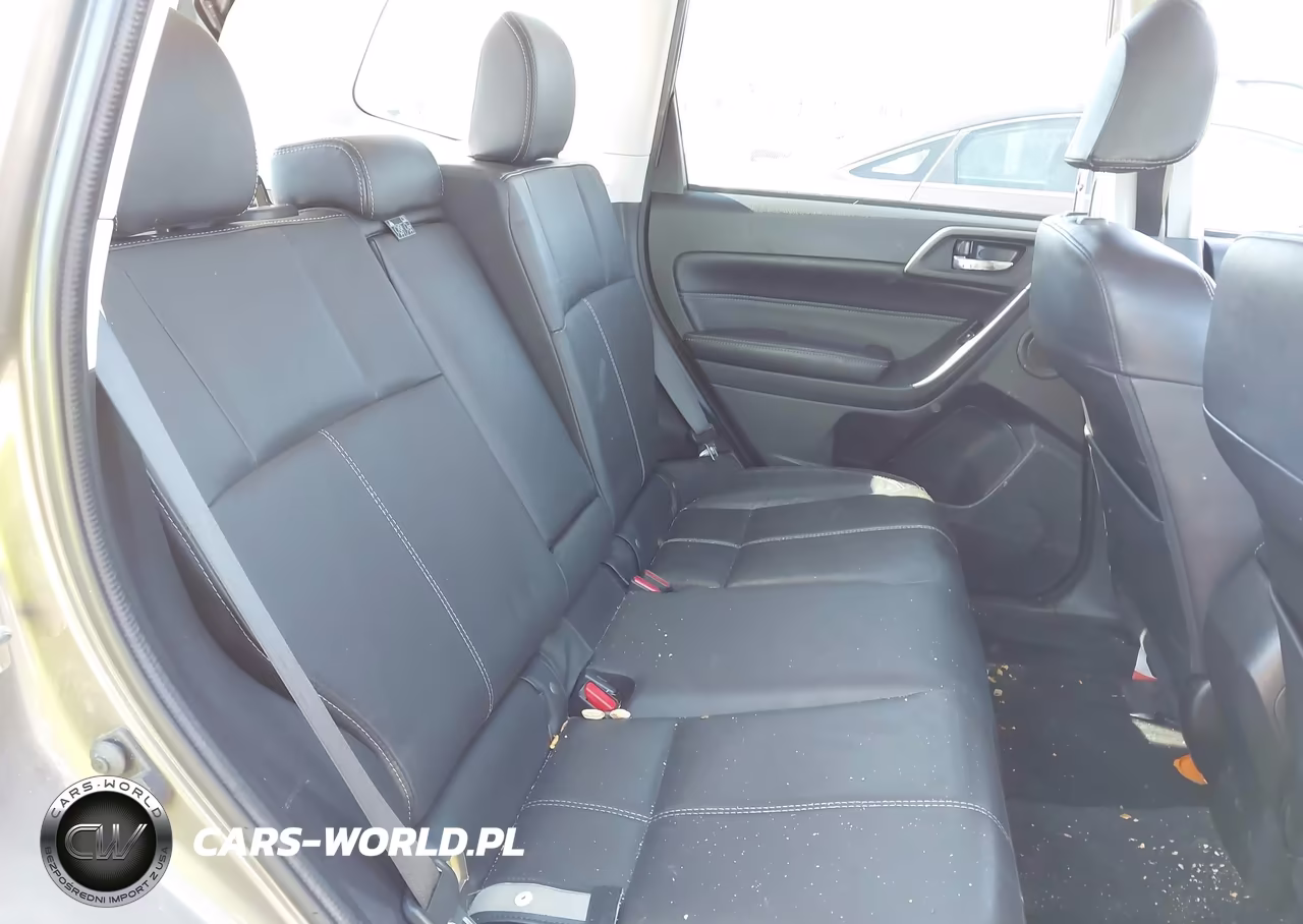 2018 Subaru Forester 2.0Xt Touring VIN:JF2SJGWCXJH588543 - 8