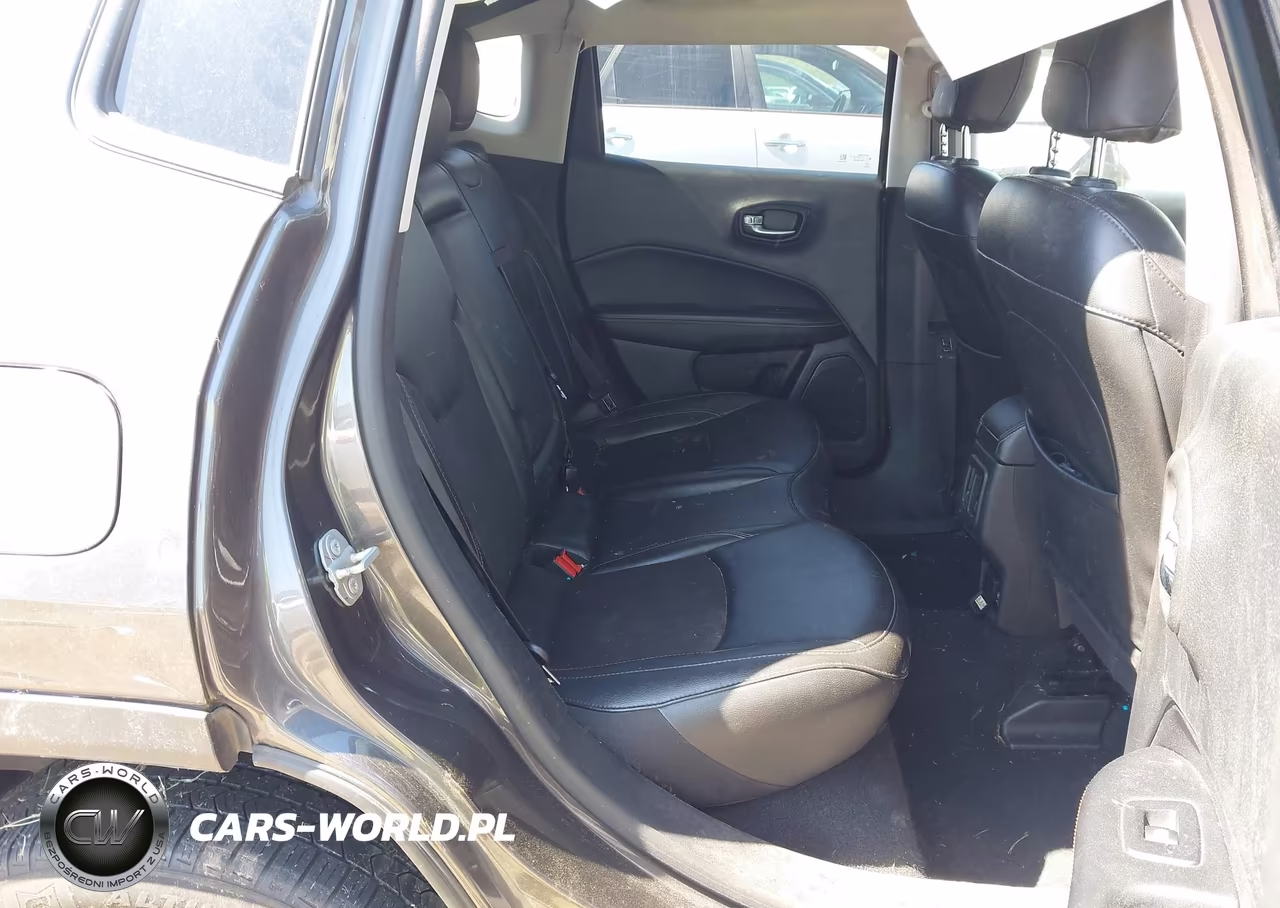 2020 Jeep Compass Latitude 4X4 VIN:3C4NJDBB7LT216590 - 8