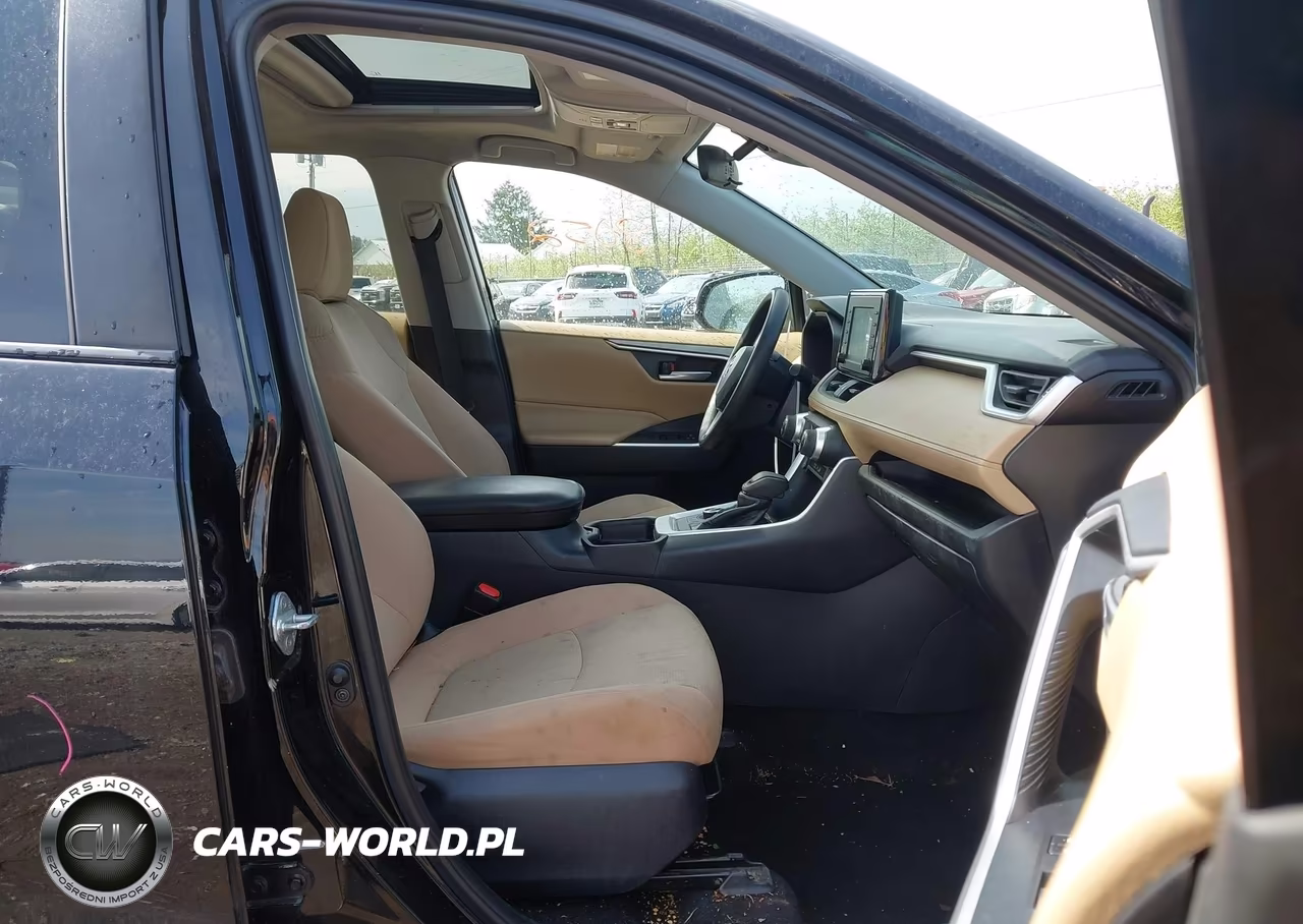 2019 Toyota Rav4 Hybrid Xle VIN:2T3RWRFV2KW017930 - 5