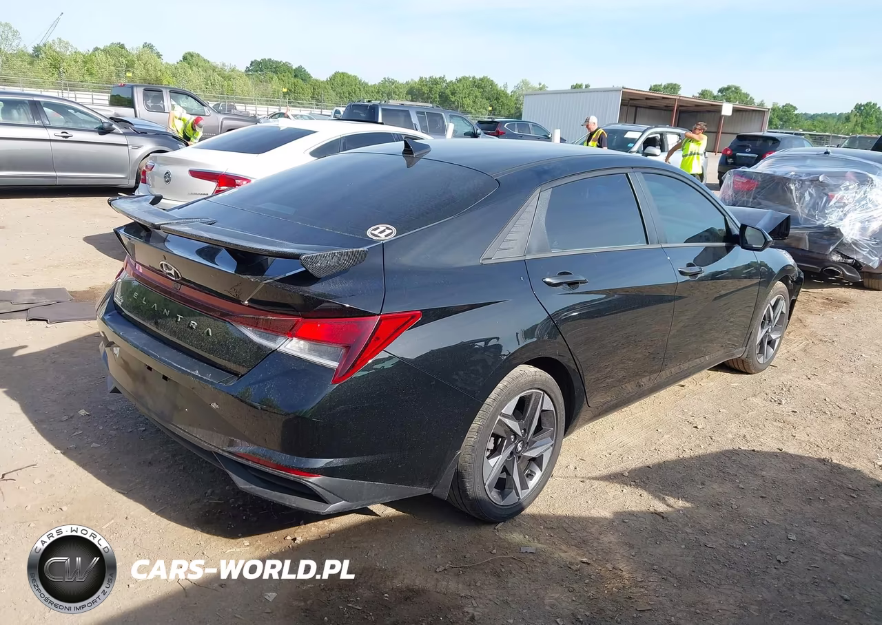 2023 Hyundai Elantra Sel VIN:5NPLS4AG9PH109743 - 4