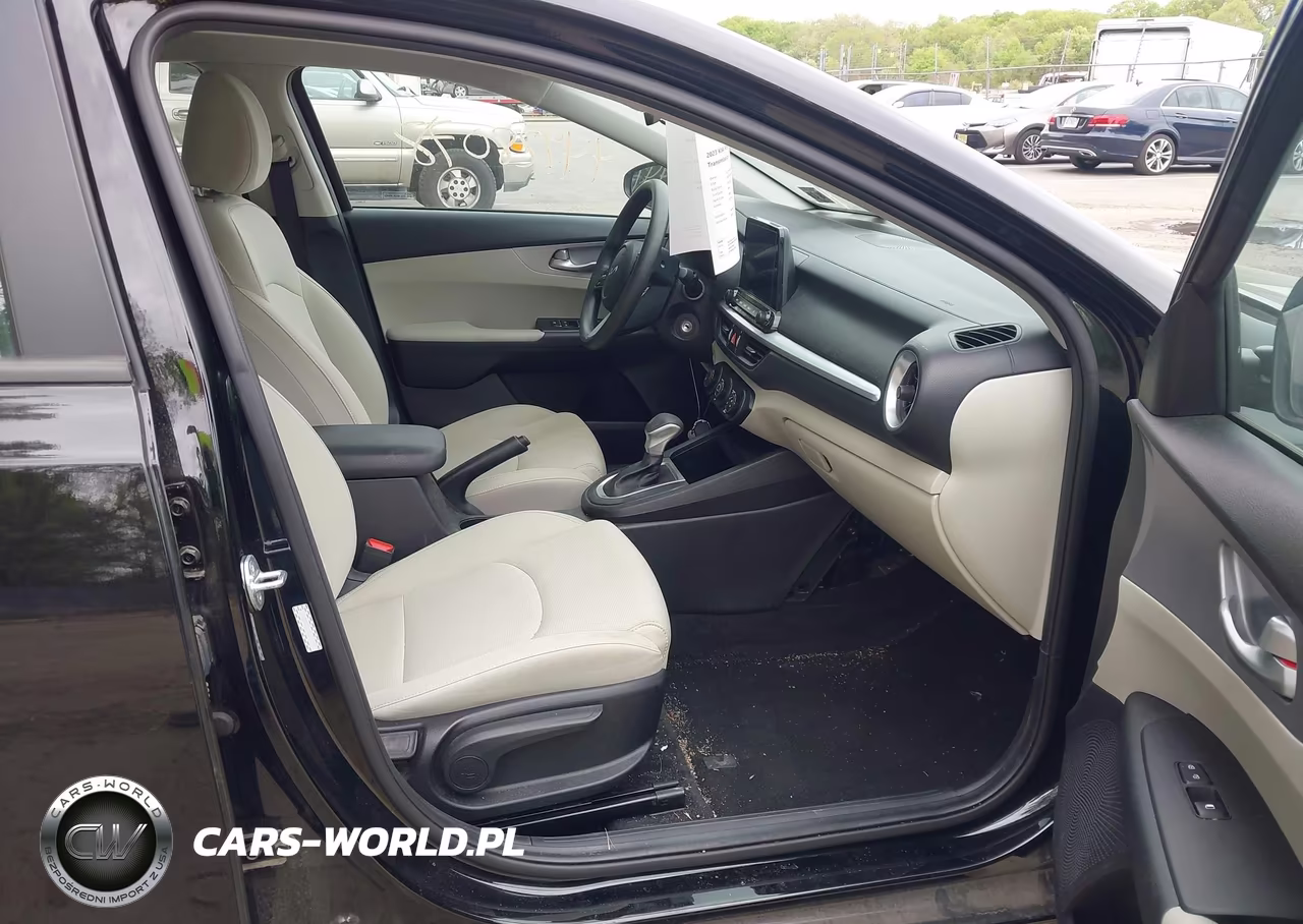 2023 Kia Forte Lxs VIN:3KPF24AD2PE662029 - 5