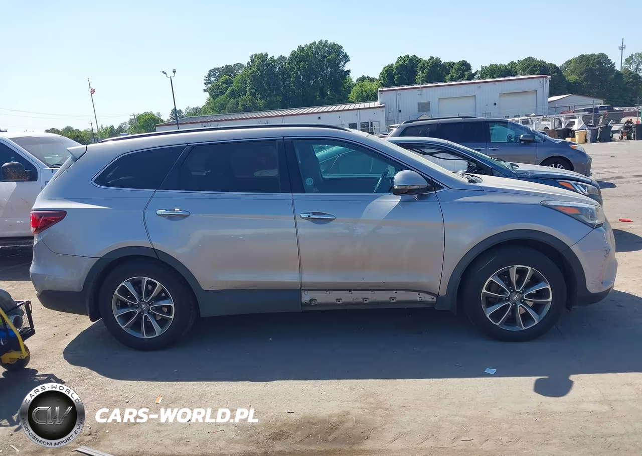 2018 Hyundai Santa Fe Se VIN:KM8SN4HF0JU266442 - 13