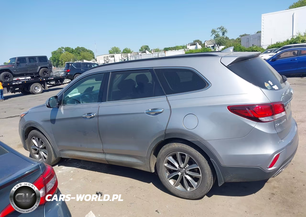 2018 Hyundai Santa Fe Se VIN:KM8SN4HF0JU266442 - 14