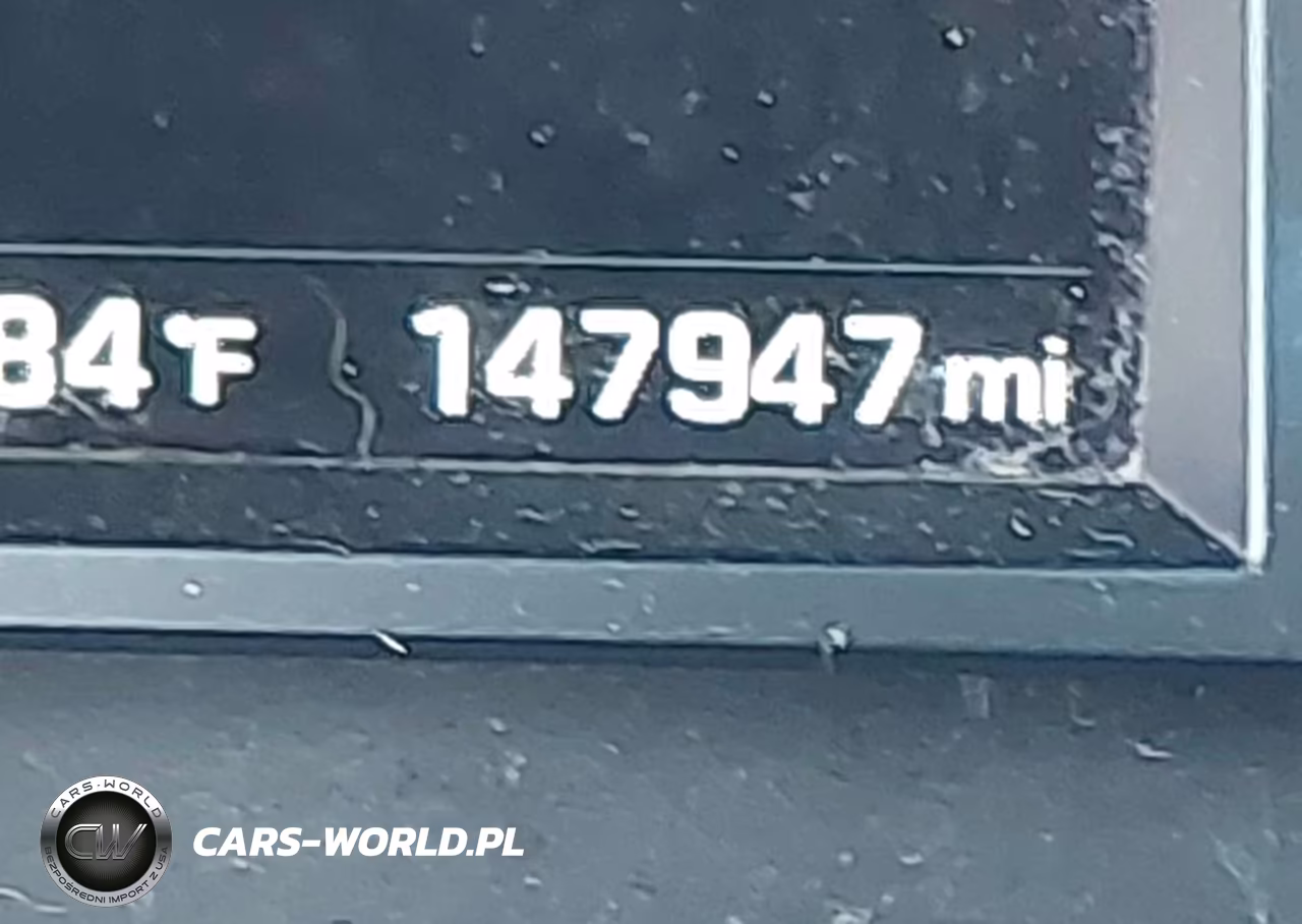 2018 Hyundai Santa Fe Se VIN:KM8SN4HF0JU266442 - 15