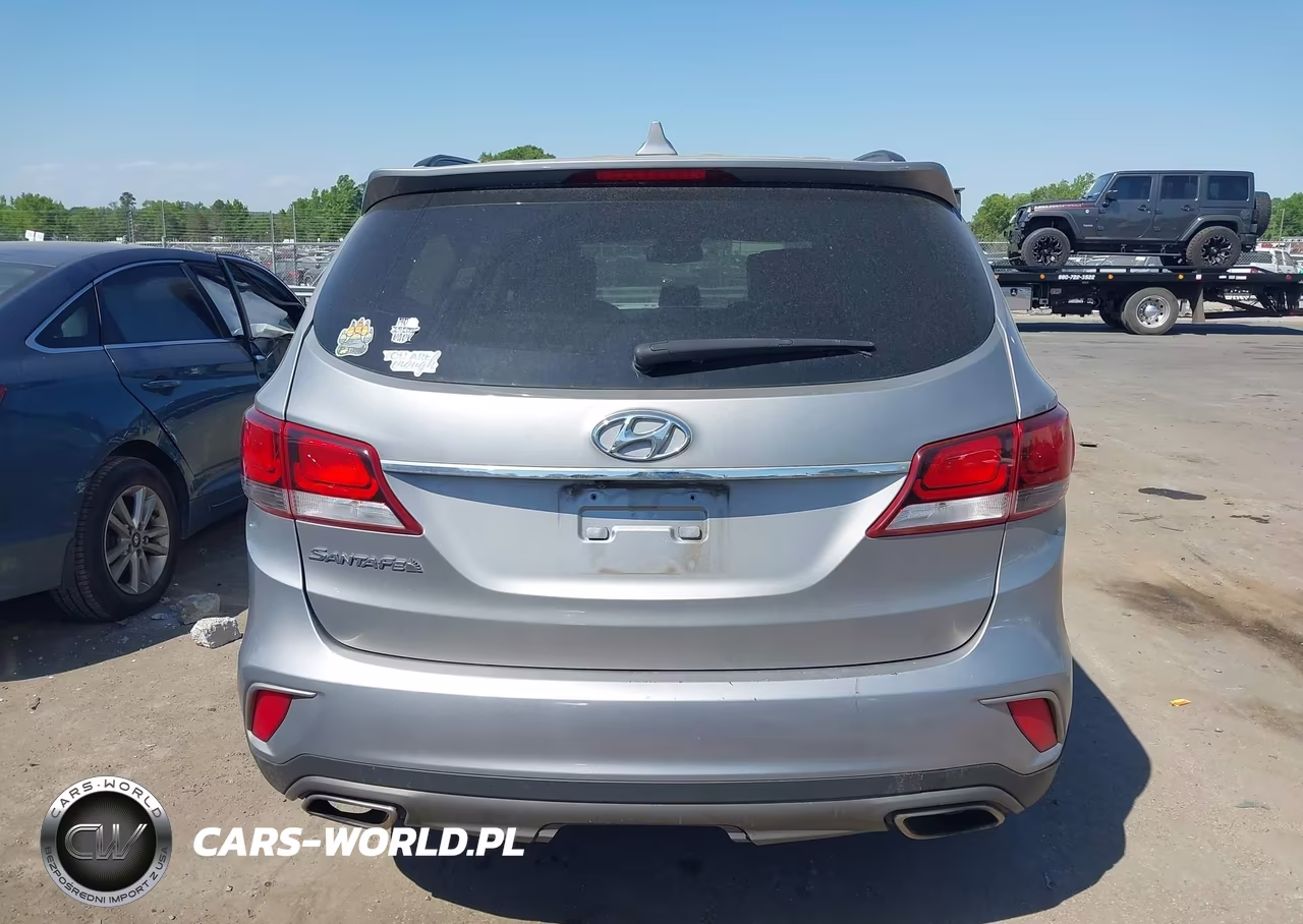2018 Hyundai Santa Fe Se VIN:KM8SN4HF0JU266442 - 16