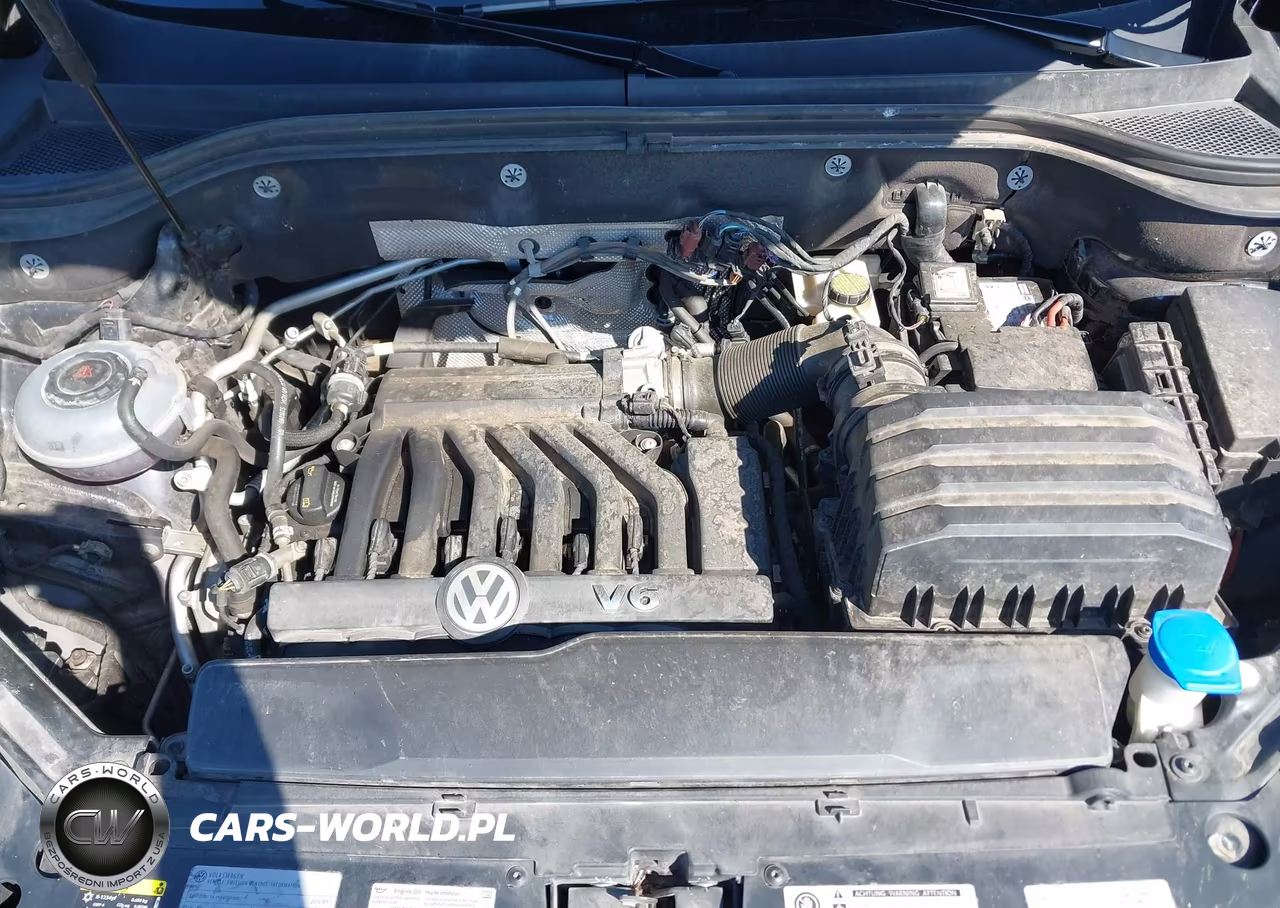 2018 Volkswagen Atlas 3.6L V6 Sel Premium VIN:1V2NR2CA0JC547389 - 10
