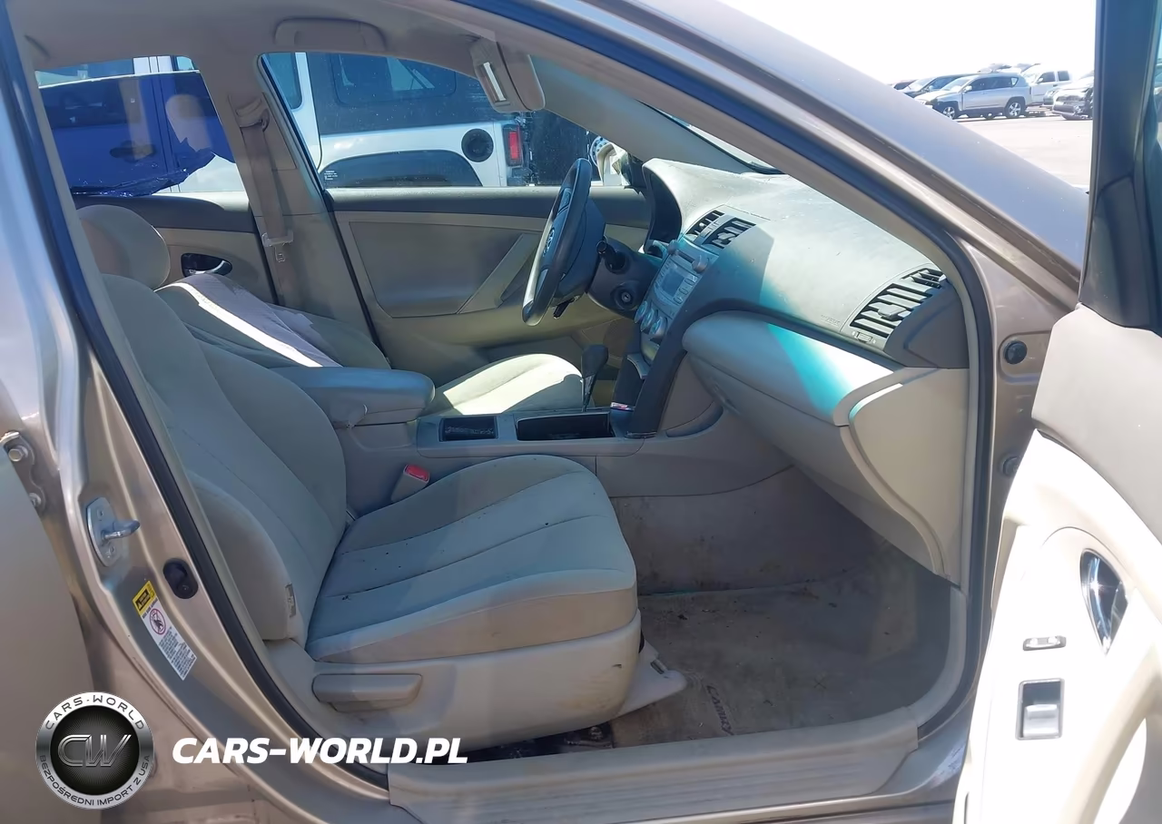 2009 Toyota Camry Le VIN:4T1BE46K19U292818 - 5