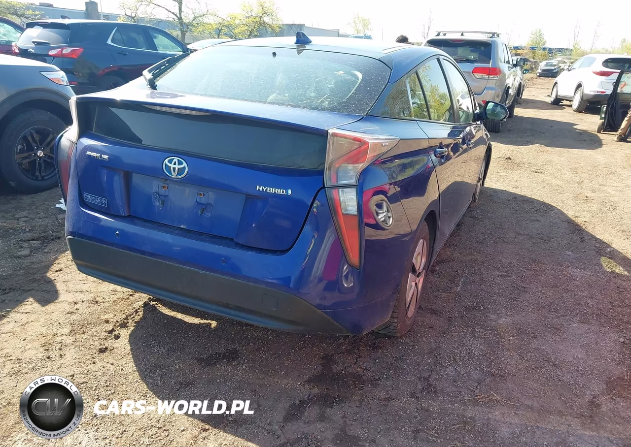 2017 Toyota Prius Two VIN:JTDKBRFU4H3057295 - 4
