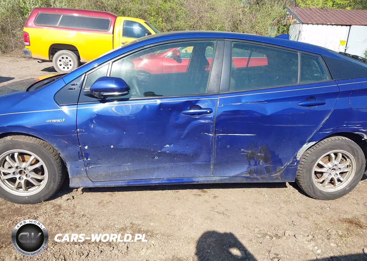2017 Toyota Prius Two VIN:JTDKBRFU4H3057295 - 6