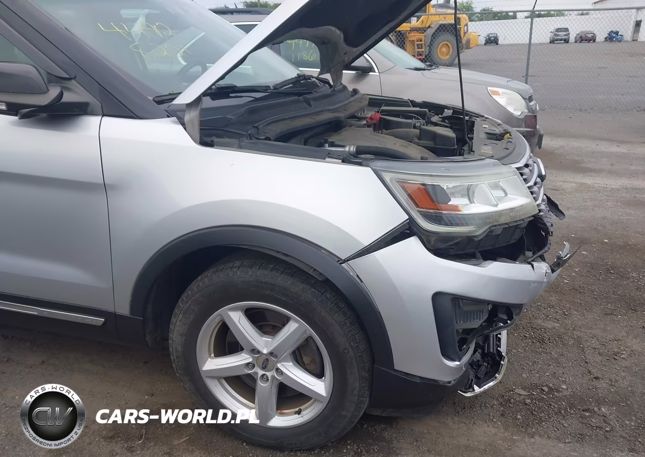 2016 Ford Explorer Xlt VIN:1FM5K8D82GGA13165 - 19