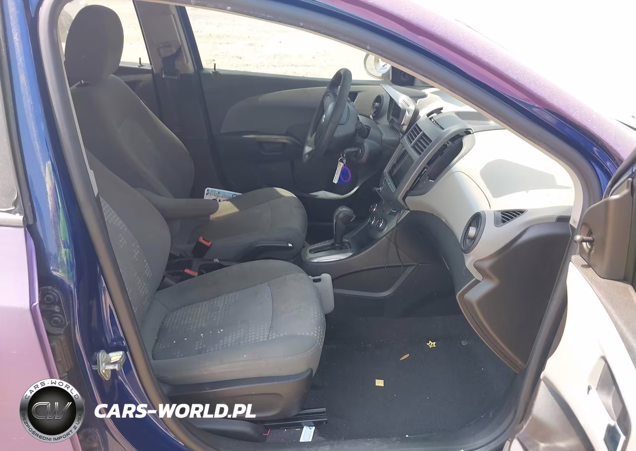 2012 Chevrolet Sonic 2Ls VIN:1G1JA5SH3C4200443 - 5