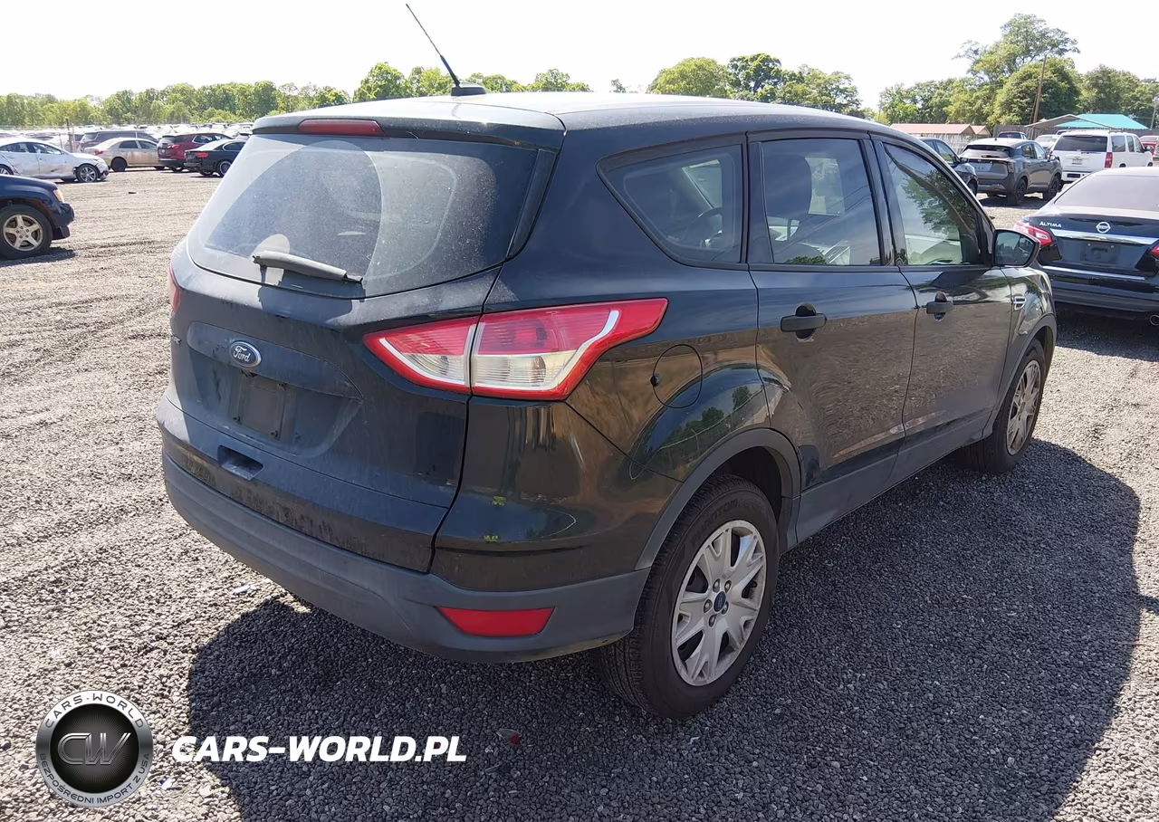 2014 Ford Escape S VIN:1FMCU0F71EUC03738 - 4