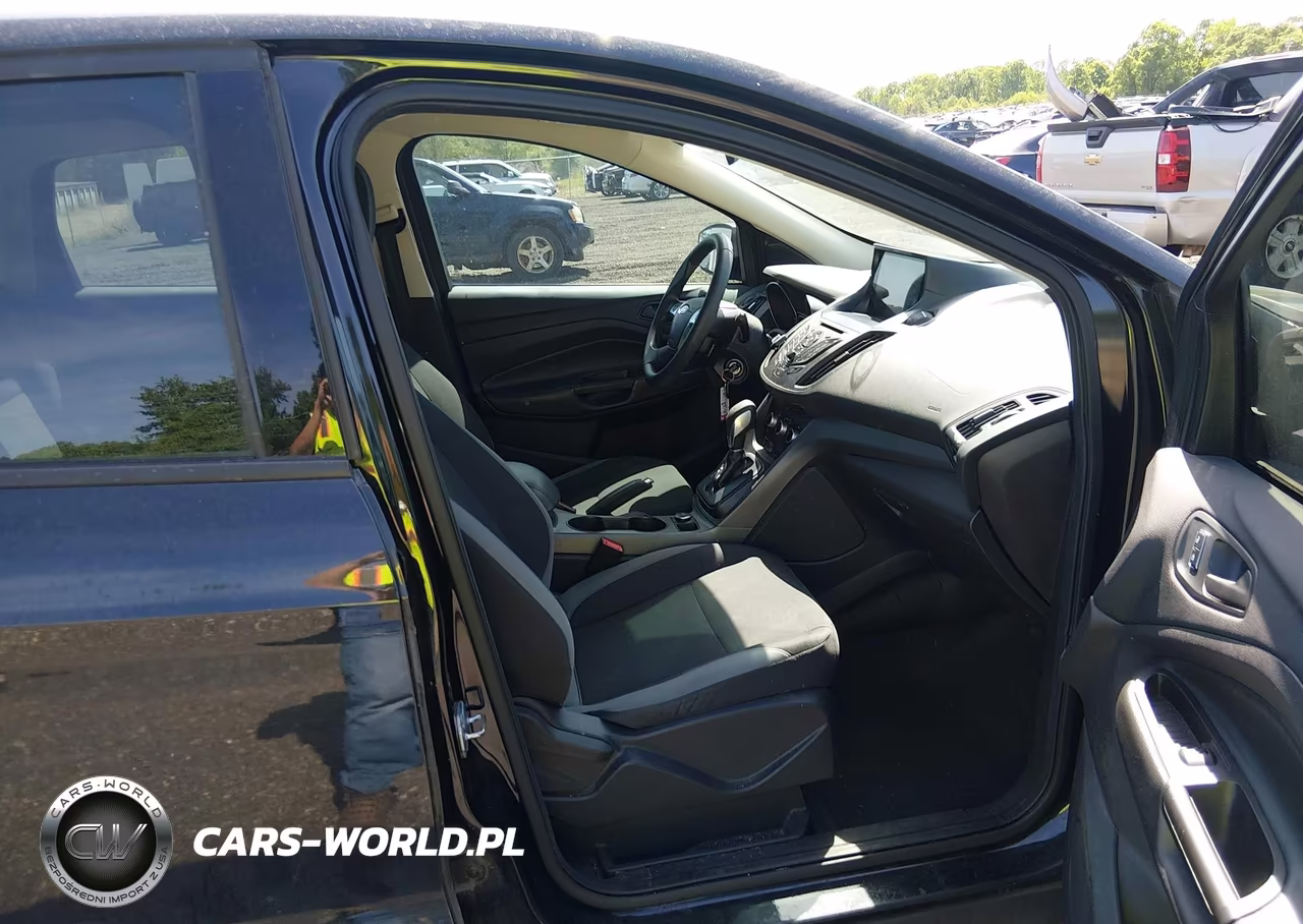 2014 Ford Escape S VIN:1FMCU0F71EUC03738 - 5