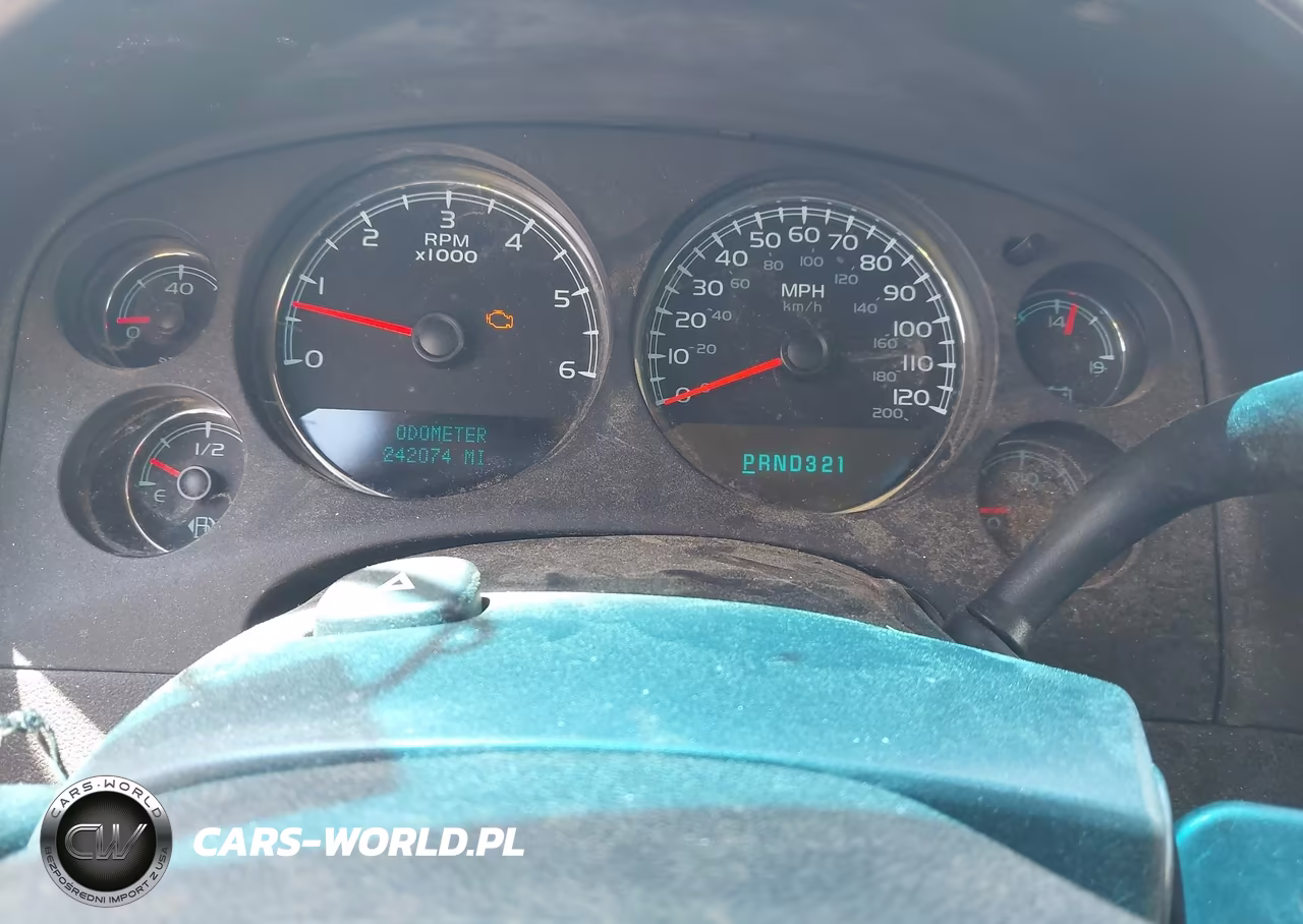 2008 Chevrolet Tahoe Ls VIN:1GNFC13C68J199212 - 7