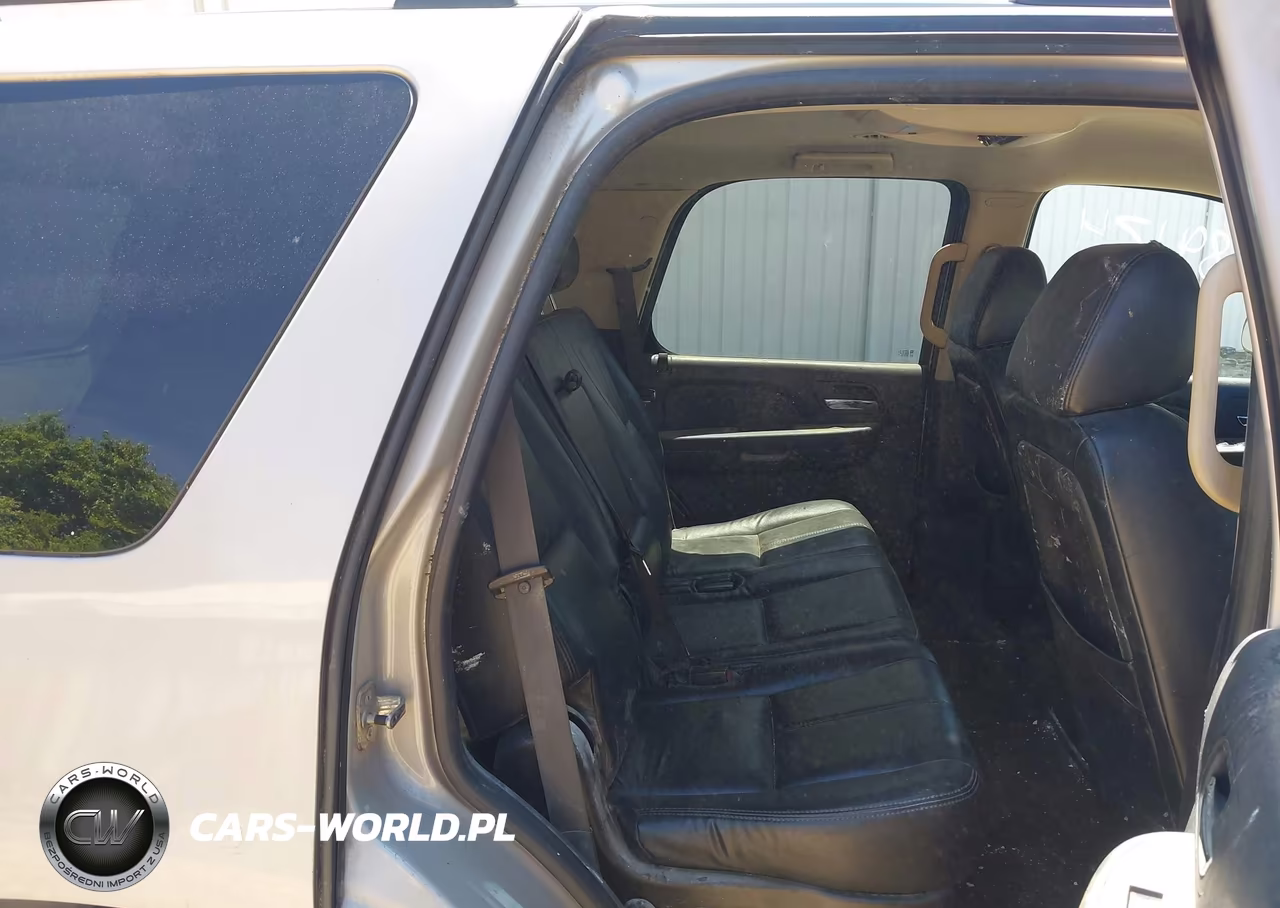 2008 Chevrolet Tahoe Ls VIN:1GNFC13C68J199212 - 8