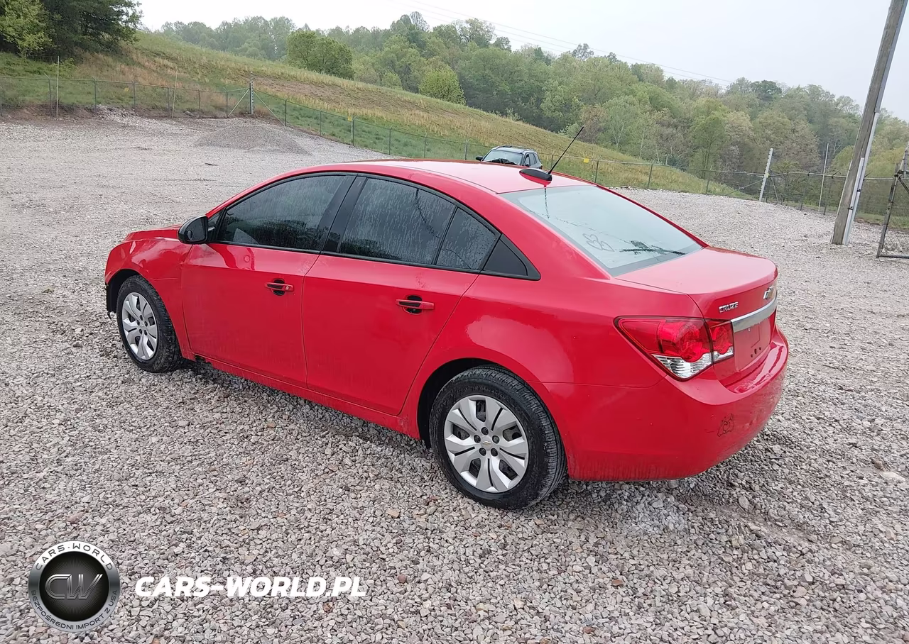 2015 Chevrolet Cruze Ls Auto VIN:1G1PA5SG0F7281776 - 3
