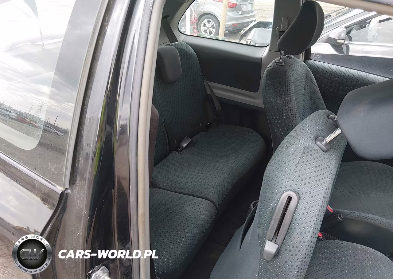 2008 Toyota Yaris VIN:JTDJT923785190675 - 8