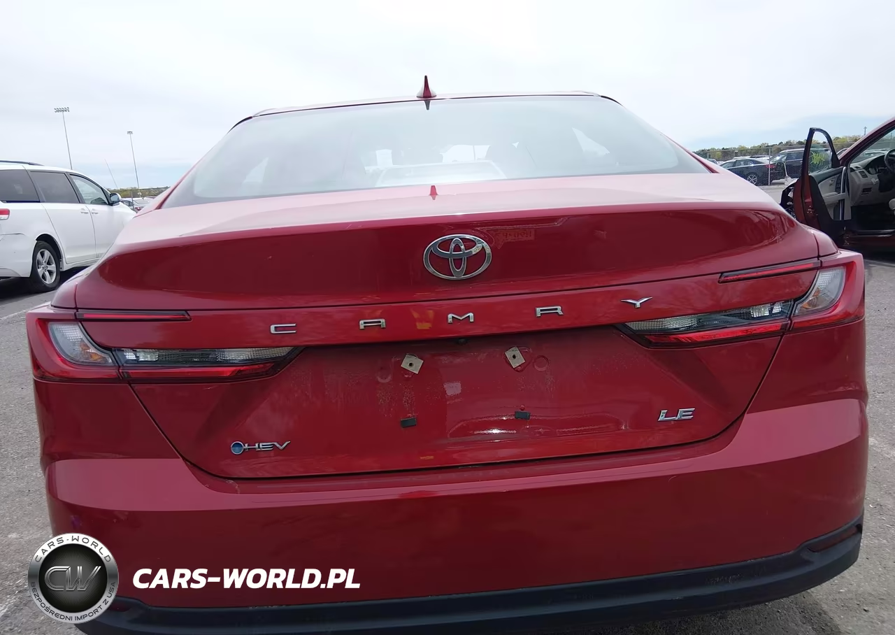 2025 Toyota Camry Le VIN:4T1DAACK0SU079808 - 16