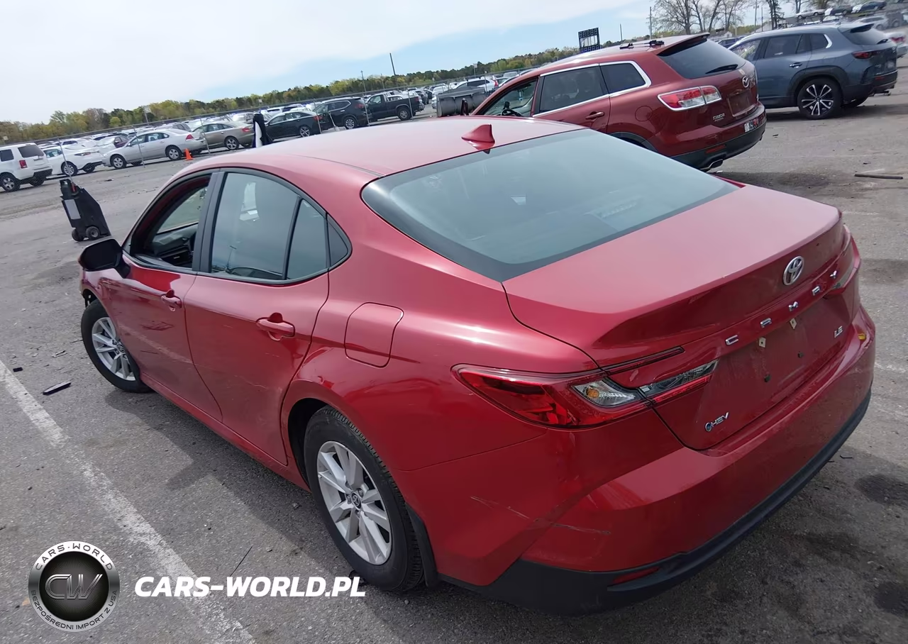 2025 Toyota Camry Le VIN:4T1DAACK0SU079808 - 3