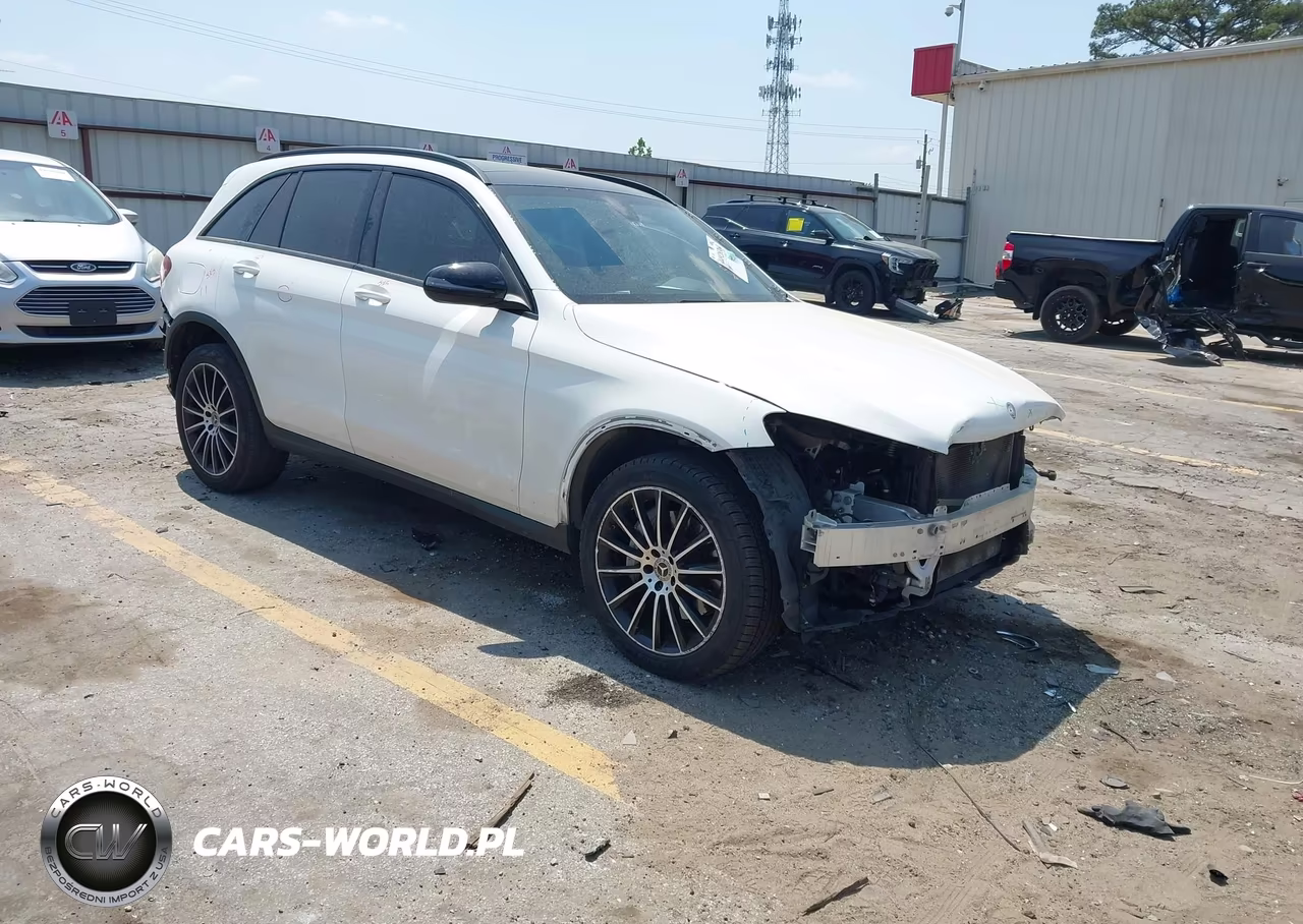 2019 Mercedes-Benz Glc 300 – zdjęcie 1 z 16