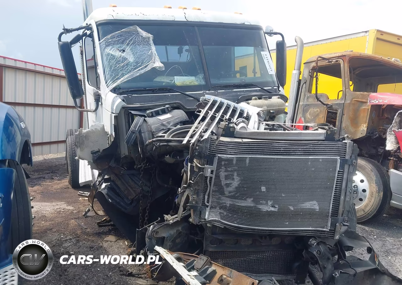 2007 Freightliner Conventional Columbia
