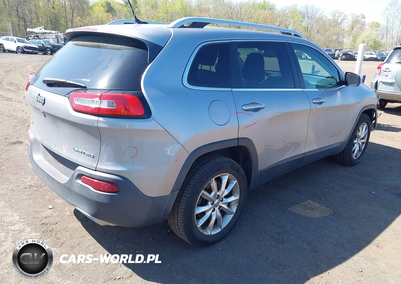 2015 Jeep Cherokee Limited VIN:1C4PJMDS5FW647434 - 4