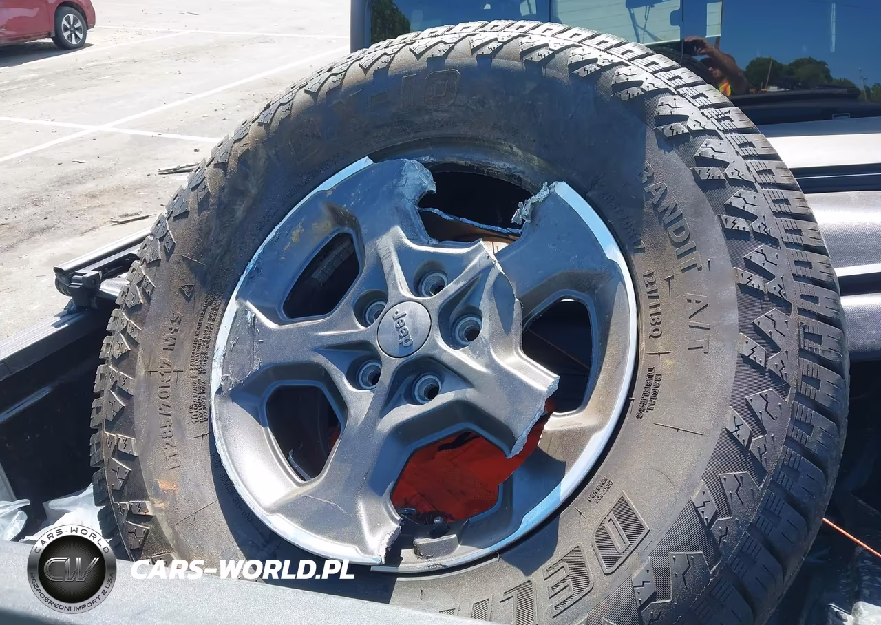 2021 Jeep Gladiator Rubicon 4X4 VIN:1C6JJTBG3ML552472 - 12