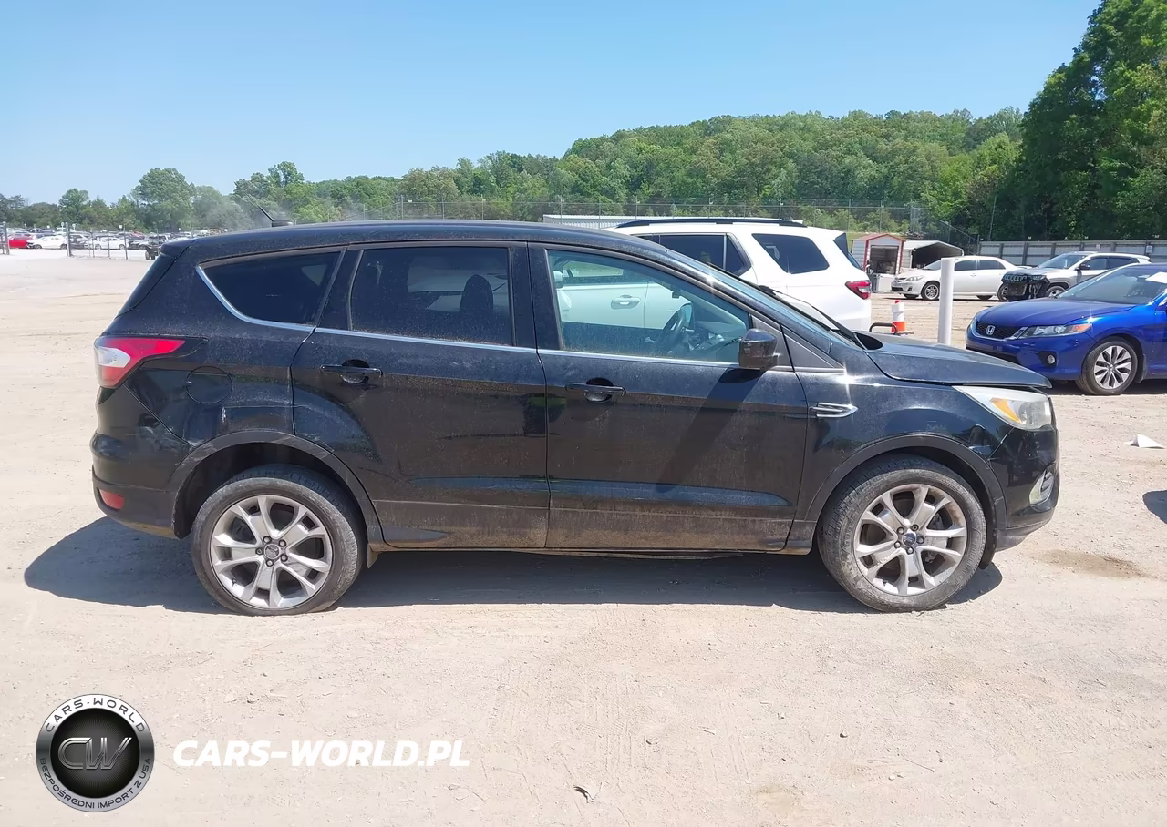2017 Ford Escape Se VIN:1FMCU9GD3HUA02078 - 13