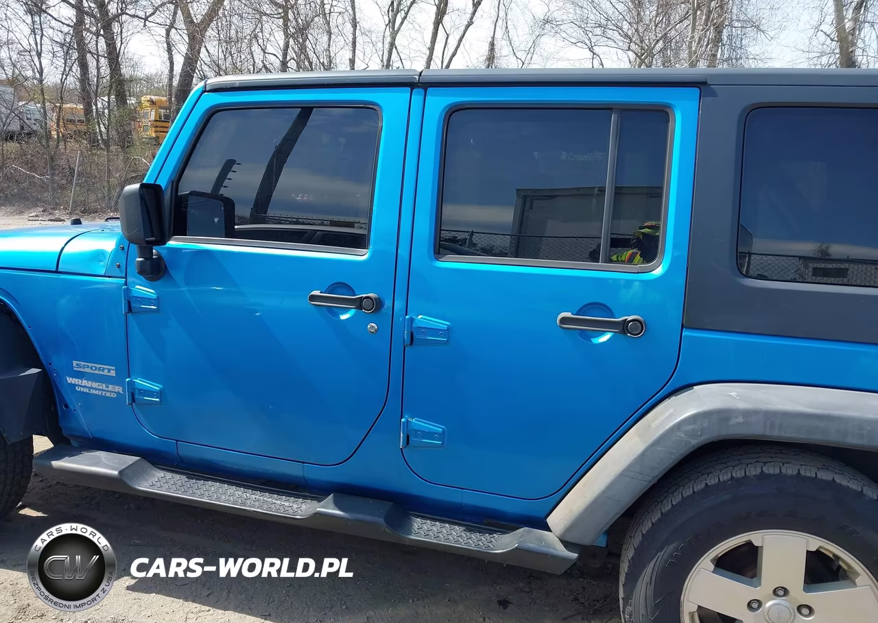 2010 Jeep Wrangler Unlimited Sport VIN:1J4BB3H10AL108128 - 15