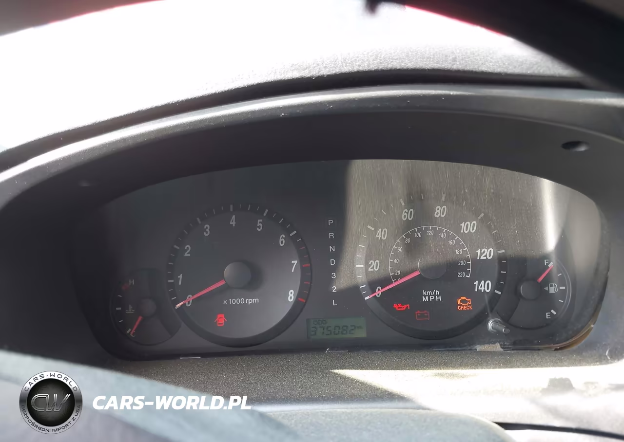 2004 Hyundai Elantra Gls-Gt VIN:KMHDN46D24U814505 - 7